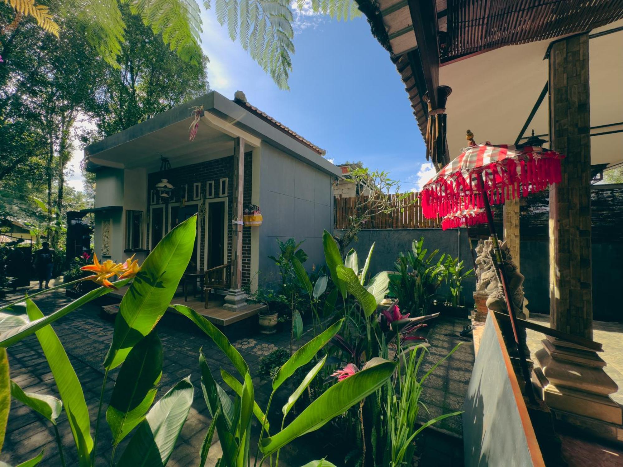 Homestay Sente Munduk Buitenkant foto