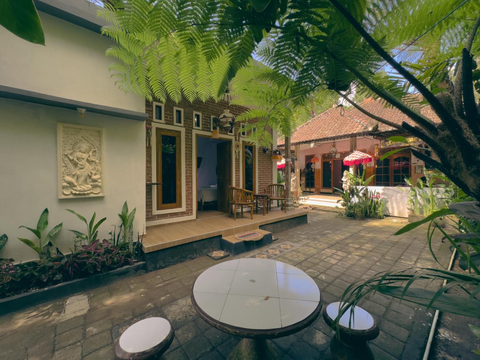 Homestay Sente Munduk Buitenkant foto